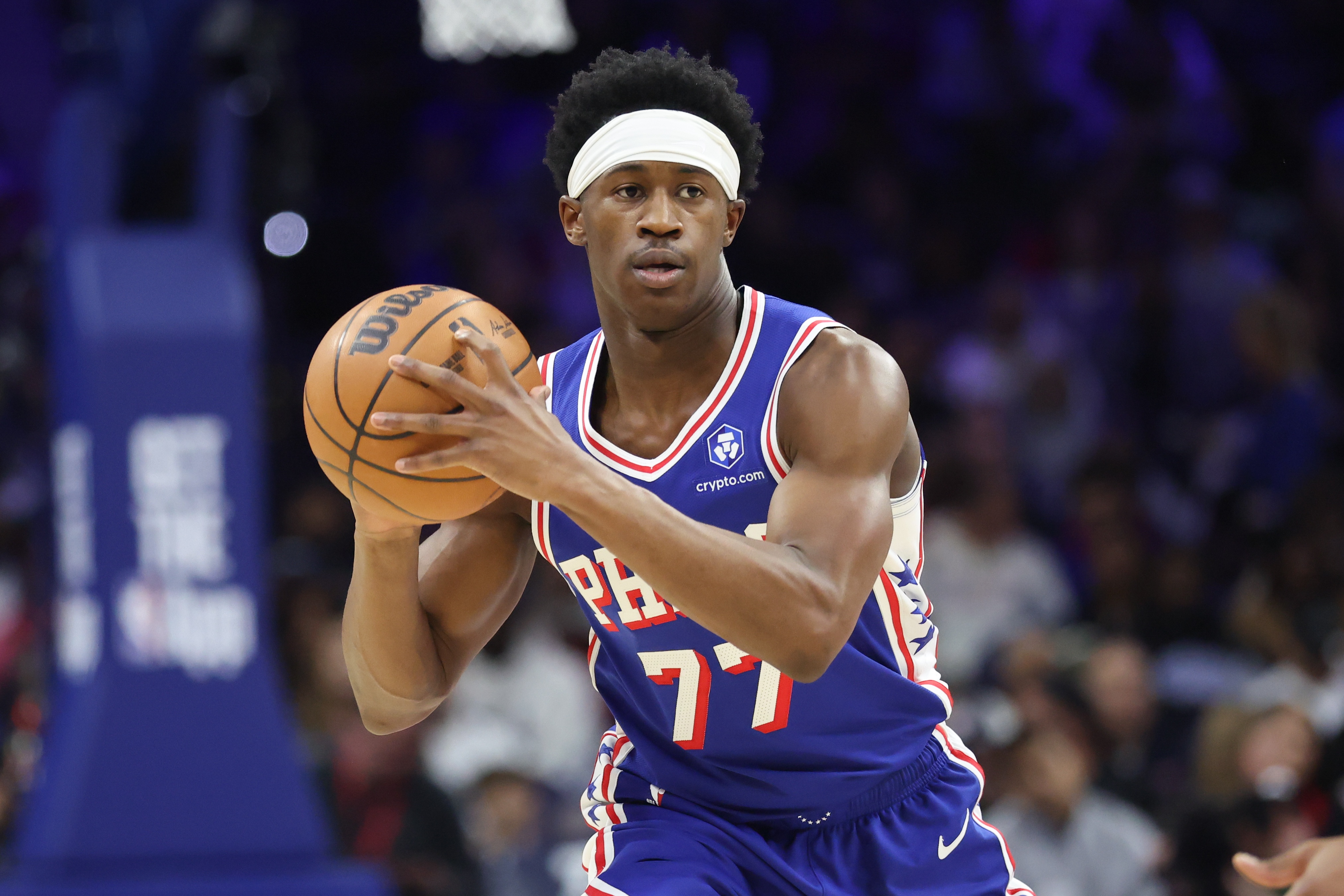 开云网站-比尔·西蒙斯：埃奇库姆现在交易价值高过字母 他可能成为韦德